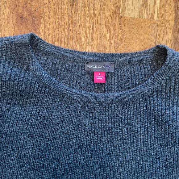 Vince Camuto Sweater - Picture 6 of 8